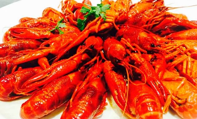 李二鲜鱼村(振兴西路店)