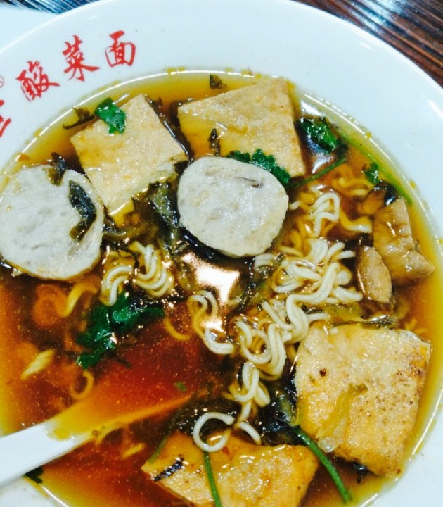 黄世酸菜面(兴贤路店)