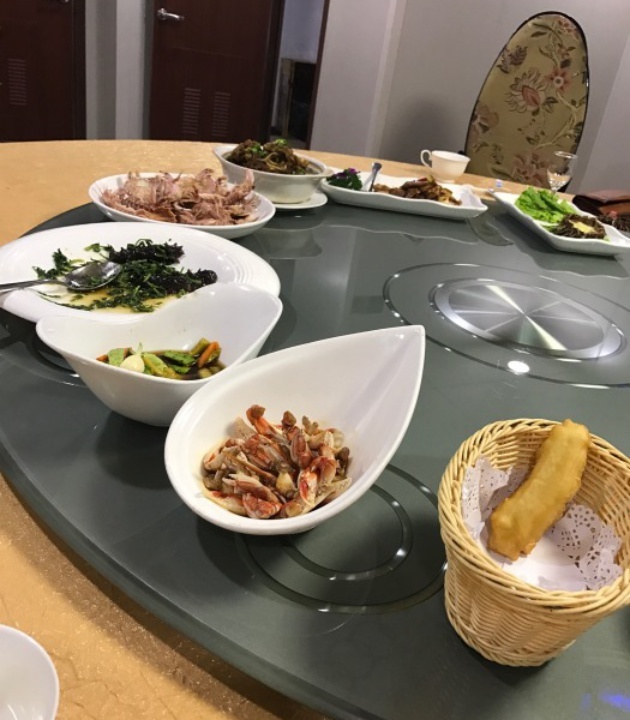 侨乡号游轮餐厅