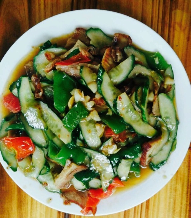 金秀山里人饭馆