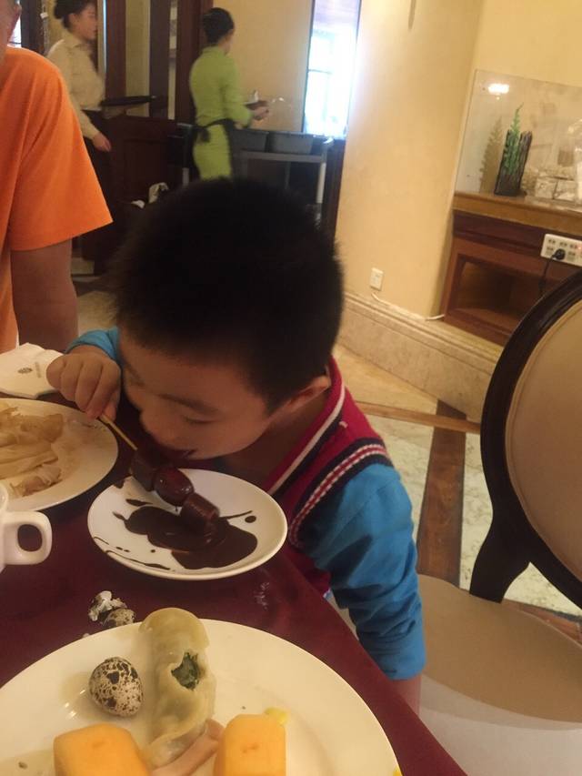 美林湖自助餐厅