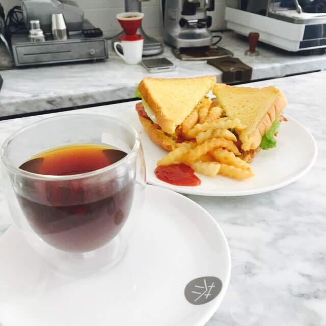 芥咖(江滨小区店)