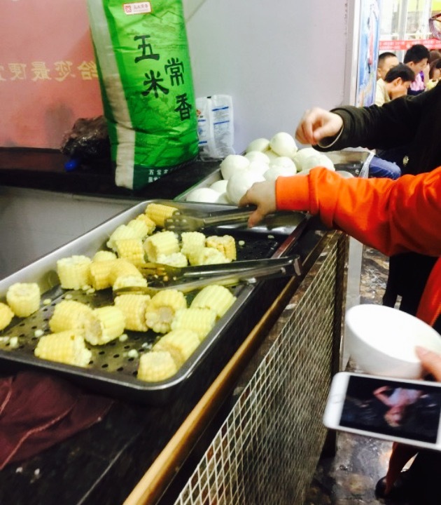 优优稻香家庭味自助快餐(三里屯店)