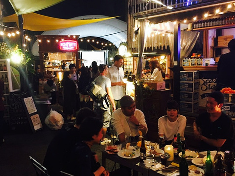 cori vegan foodstand