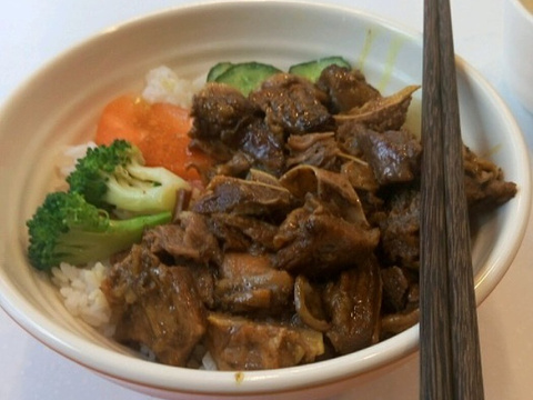 李喜旺牛腩饭