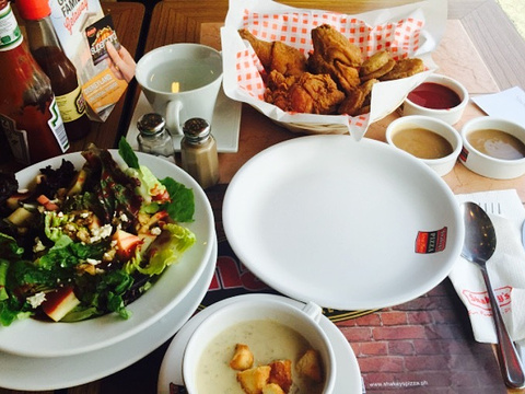 Shakey’s Pizza Restaurant-Masangkay BR旅游景点图片