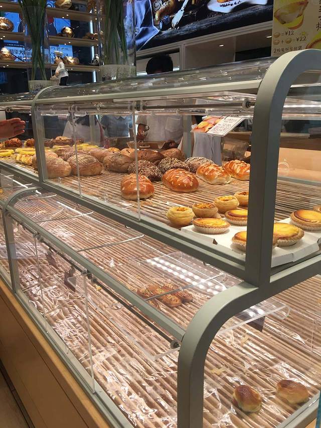 好利来(南京路1号店)