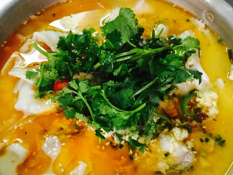 李记酸菜鱼(六合园林东路店)