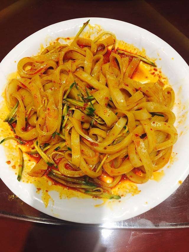 广成大酒店餐饮楼