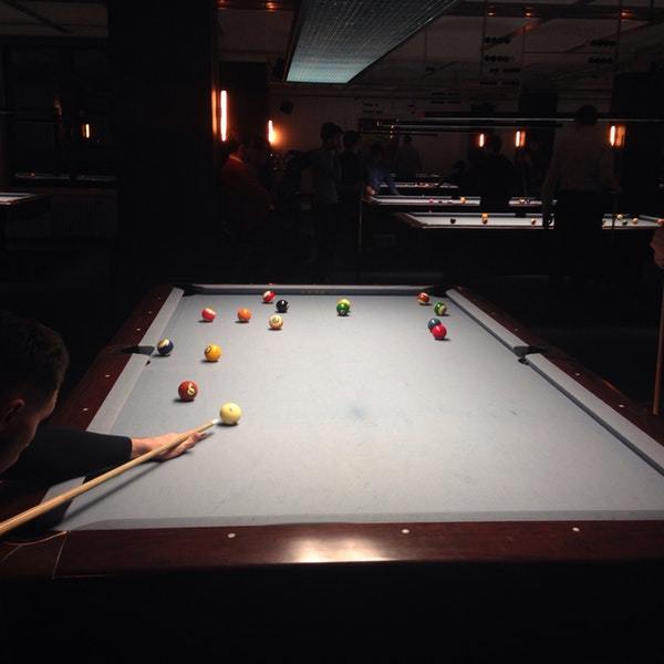 Bata Bar & Billiards
