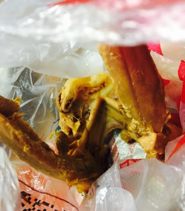 绝味鸭脖(通河新村地铁站店)