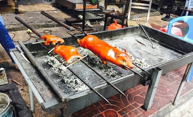 王哥四更烤乳猪店