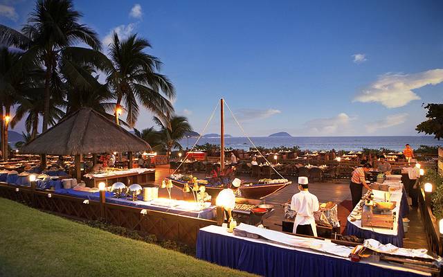 三亚亚龙湾天域度假酒店·天域草坪海鲜烧烤自助BBQ