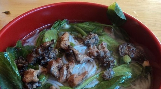 土鸡米线(鱼米河店)