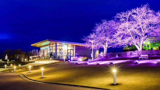 星巴克(富山環水公園店)