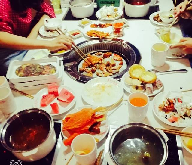 最初的阿莲烤肉·海鲜·火锅融合自助餐厅(中联商城店)