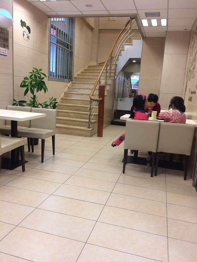 乐基儿炸鸡汉堡(东峤店)