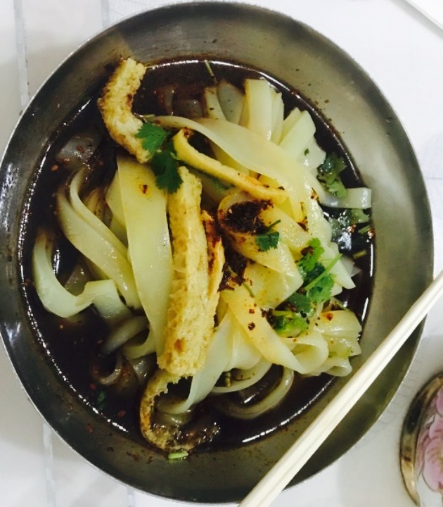 世英清香凉皮牛肉面(人民西路店)