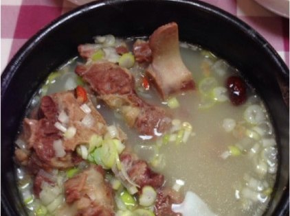 益百岁牛尾汤(香山路店)