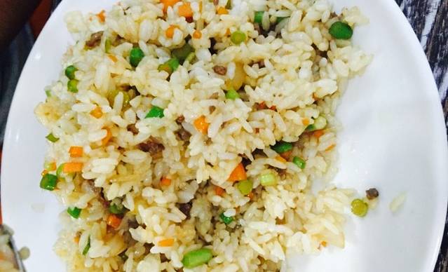 兰州正宗牛肉拉面(营港路店)