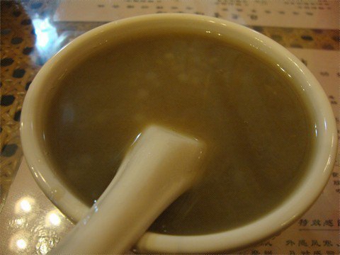 龟老吉凉茶店(凤凰路店)