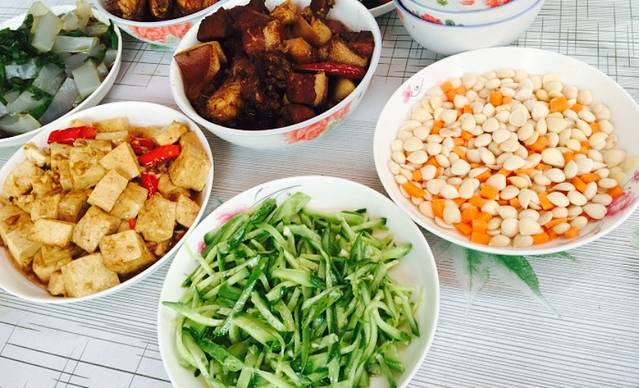 喇叭沟门原始森林曹瑞华农家院