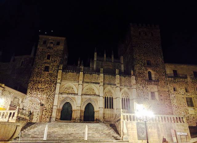 王家瓜达露佩圣母修道院