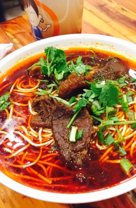 老奶奶牛肉面馆(双桐巷店)