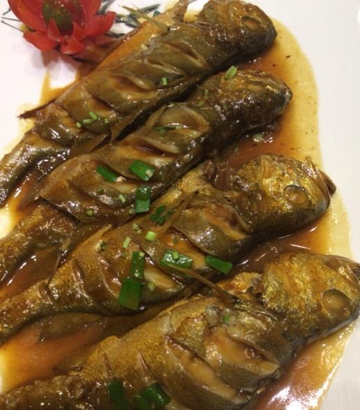 胶东小镇餐厅(明湖店)