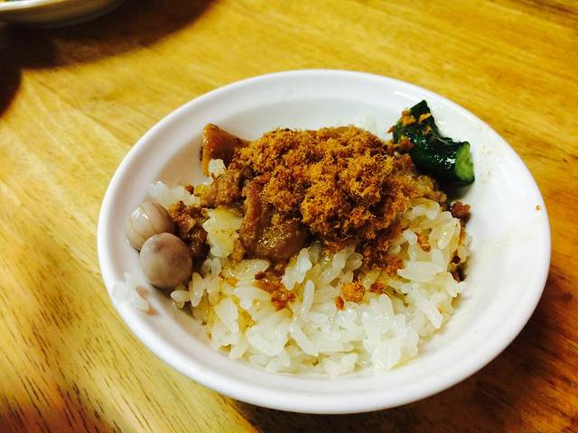 台南财神担仔面