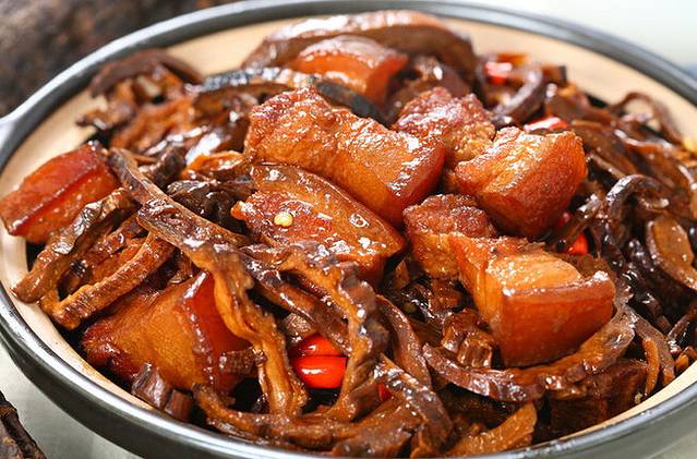 南粤光明乳鸽加盟