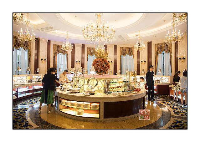 恒大酒店·艾葳格兰西餐厅