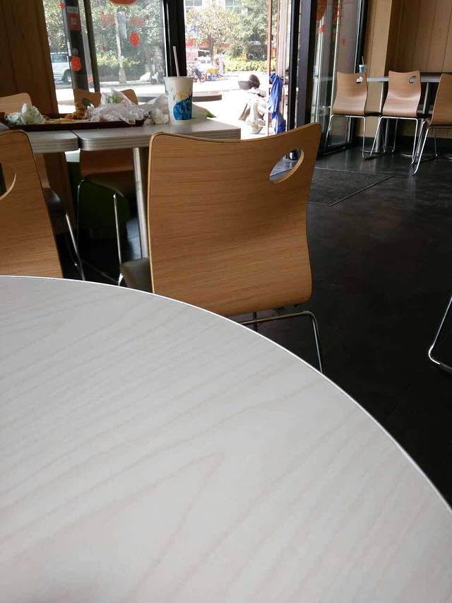 华莱士·全鸡汉堡(惠安崇武店)