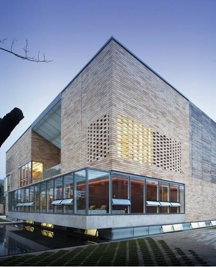 Mihalarias 艺术馆