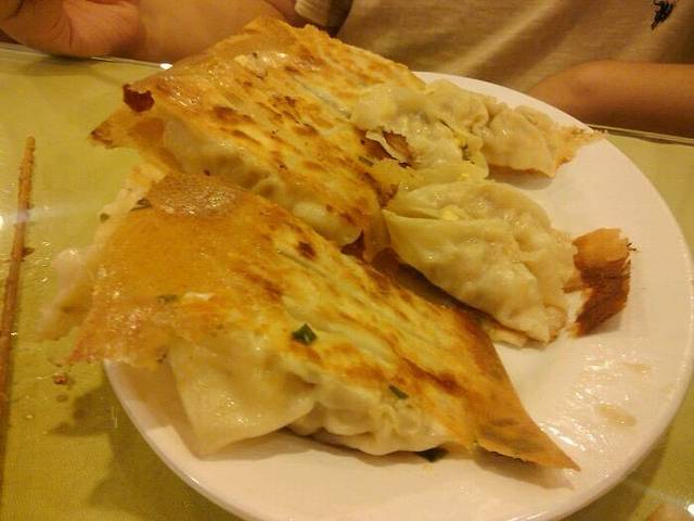 大眼锅贴水饺(河东店)