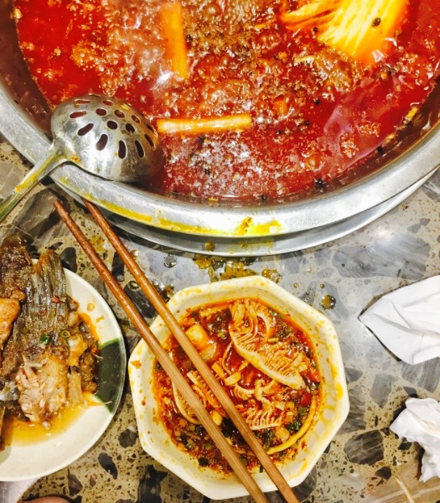 肖肖酸萝卜鱼火锅(总店)