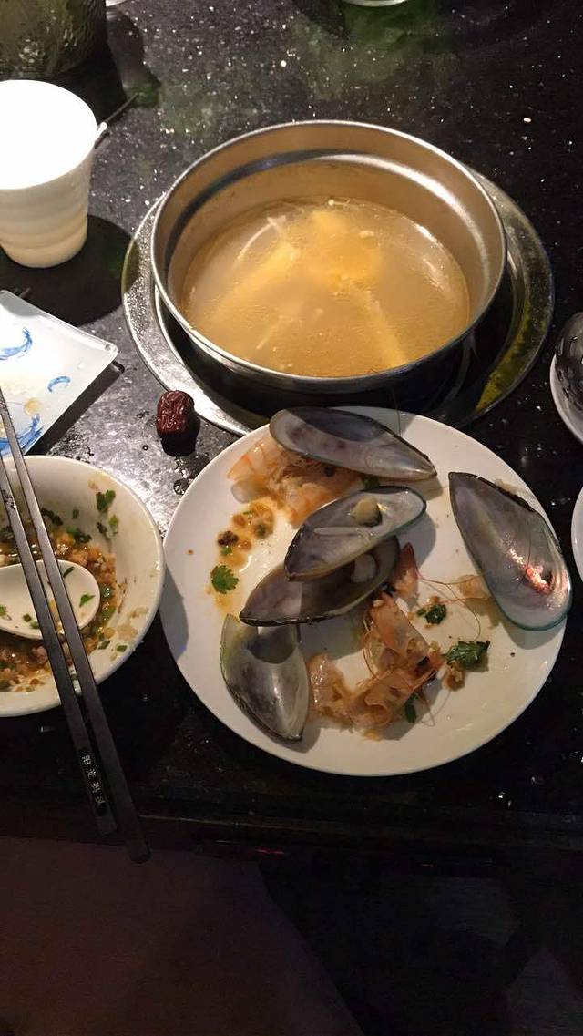 阳光码头海鲜火锅(平湖店)