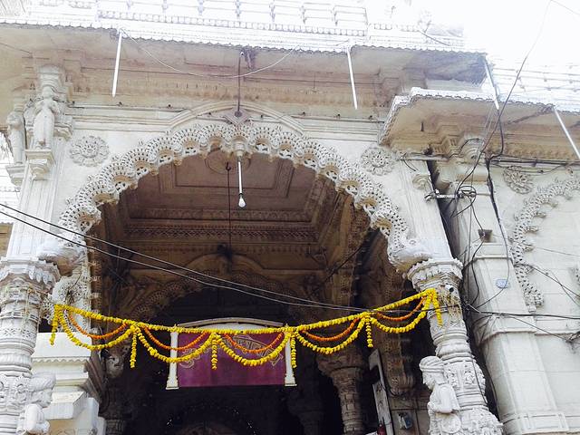 Shree Babulnath Mandir, Mumbai