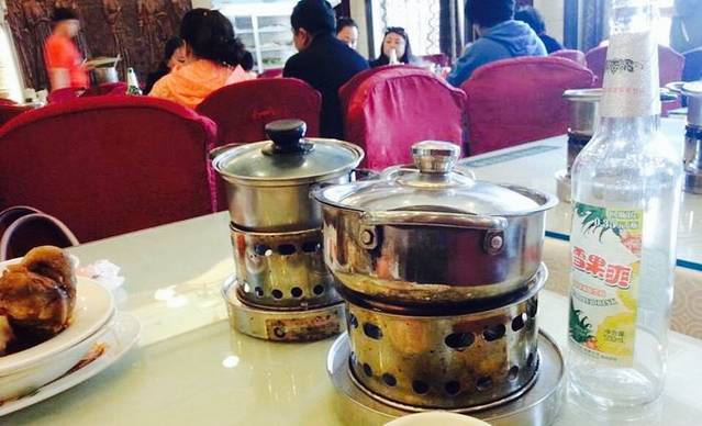 金玫瑰大酒店自助餐厅