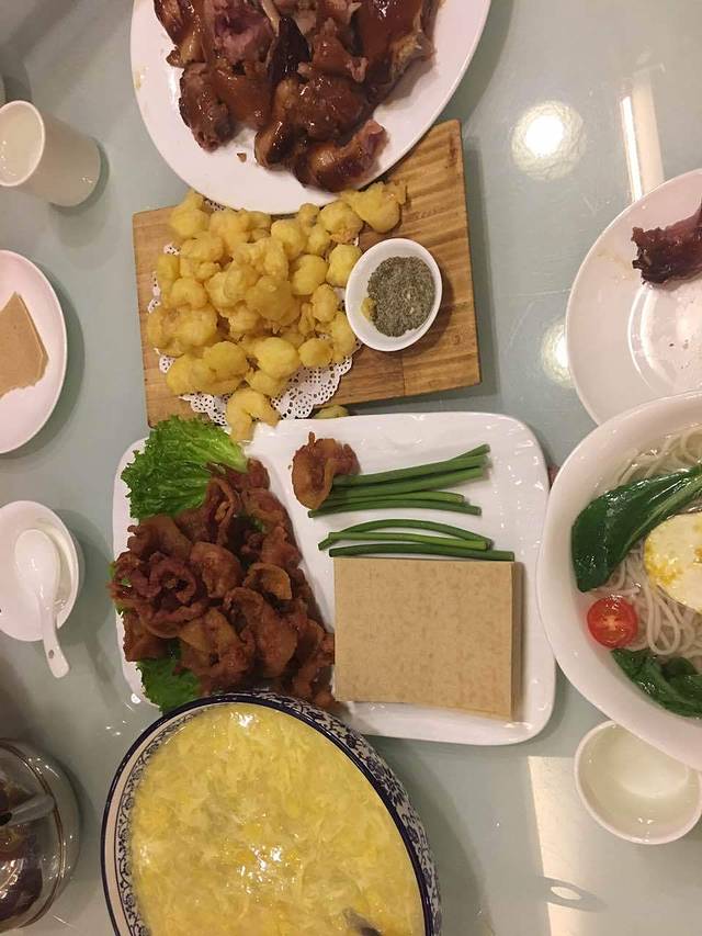 大唐饭庄(红旗路店)