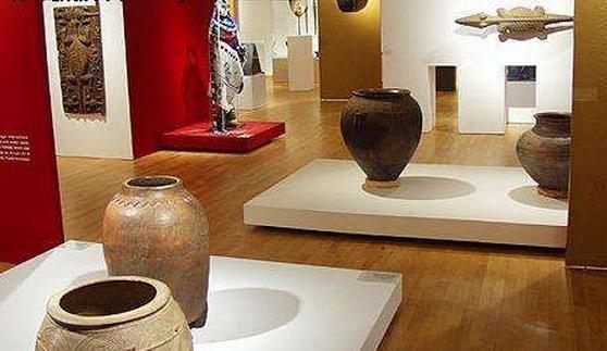 装饰应用与民间艺术博物馆