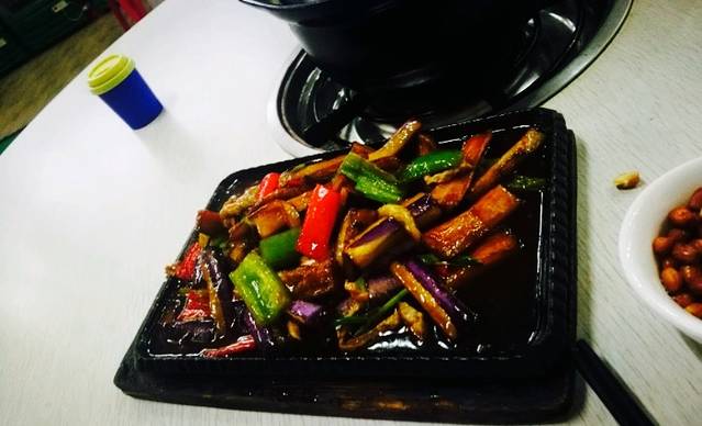 枫木香草鸭餐厅(万宁兴隆店)