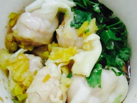 满宝馄饨(南五马路店)