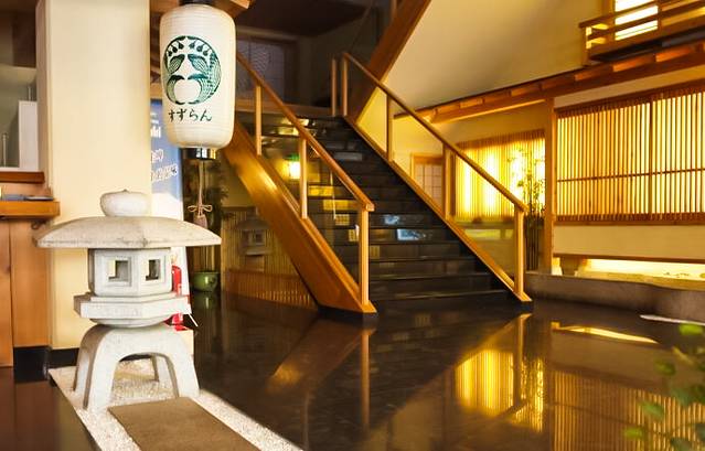 铃兰日本料理(汉水路店)