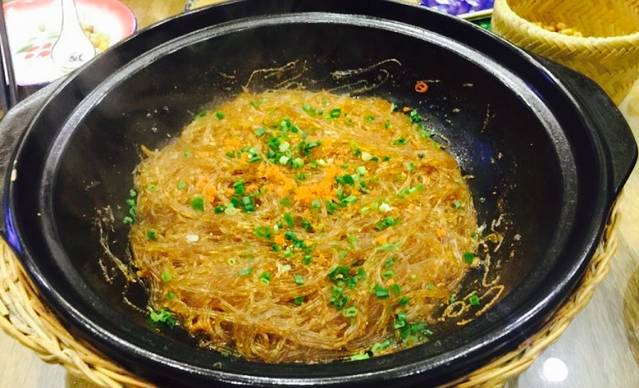 知青公社红色主题餐厅(重庆路店)