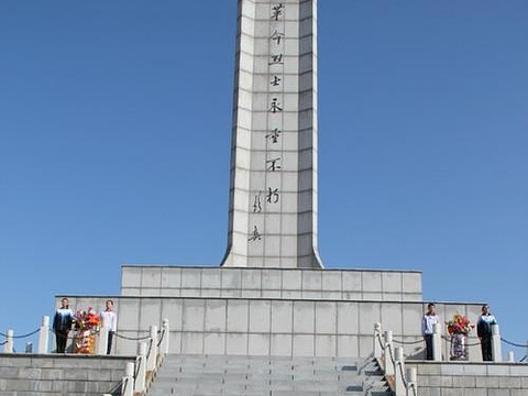 辽源市烈士陵园liaoyuan martyrs cemetery