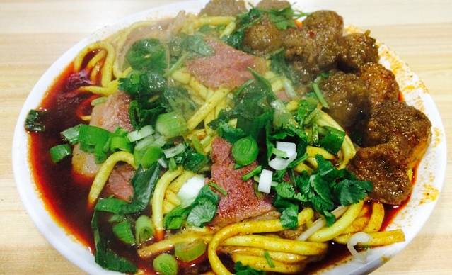生生牛肉丸子面