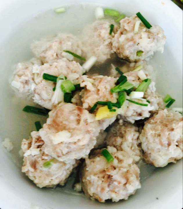 加宝特色鸭汤粉店(玉茗华城店)