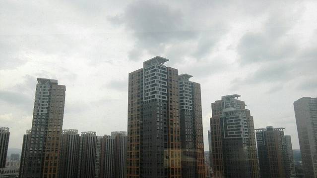 南华草墩屋(万宏路店)