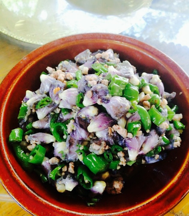 小洞天柴火土菜馆